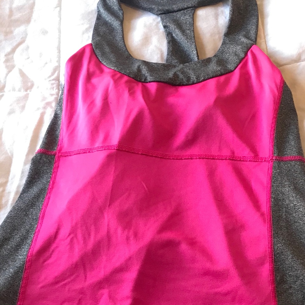 Tank top bundle - Picture 6 of 9